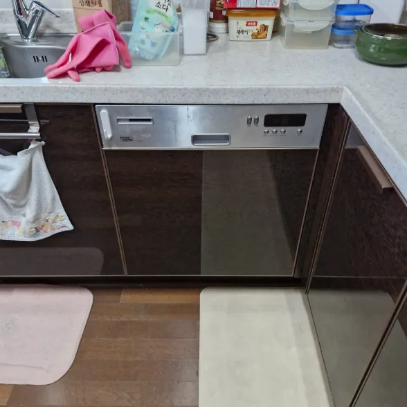 성남 분당구 식기세척기 철거 후 하부장·수납장 설치 시공 전